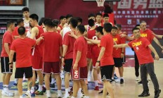 九游体育在线登录-比赛如火如荼进行，各队球员拼尽全力为球队争取胜利！的简单介绍