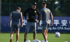 九游体育app下载-关于外援疲软成球队软肋，困扰仍未解决的信息