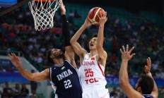 九游体育网页版-南非篮球联赛总决赛打响，激烈角逐展开