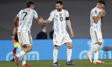 九游体育网页版登录入口-包含阿根廷遭遇加拿大：南美强队遇强对手艰难晋级的词条