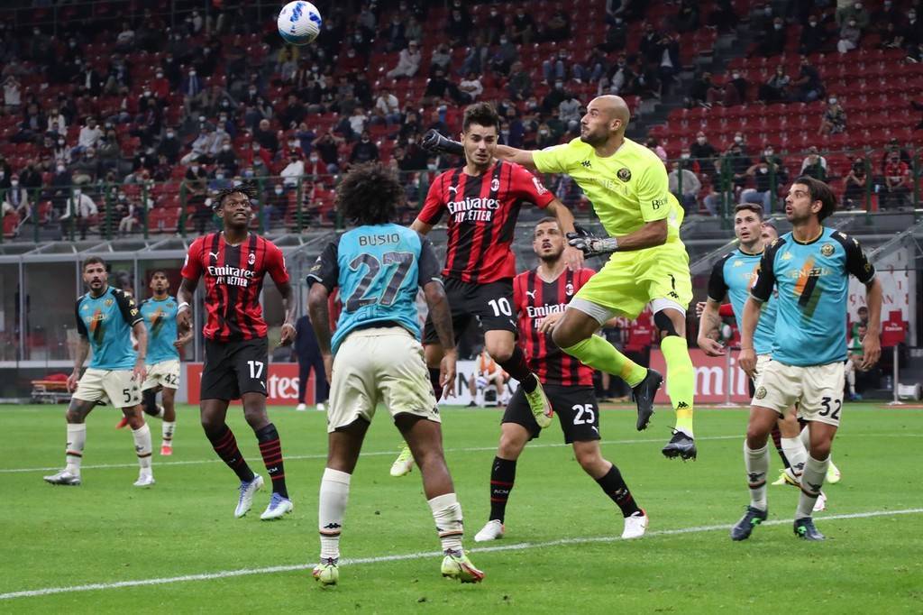 佛罗伦萨客场不敌对手，积分失利减缓的简单介绍