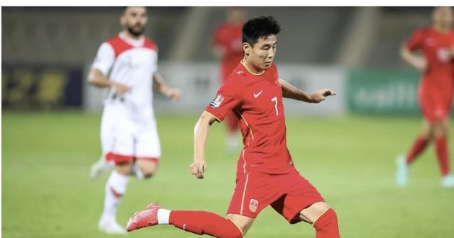 包含北马其泳将刷爆比赛记录，实至名归的词条