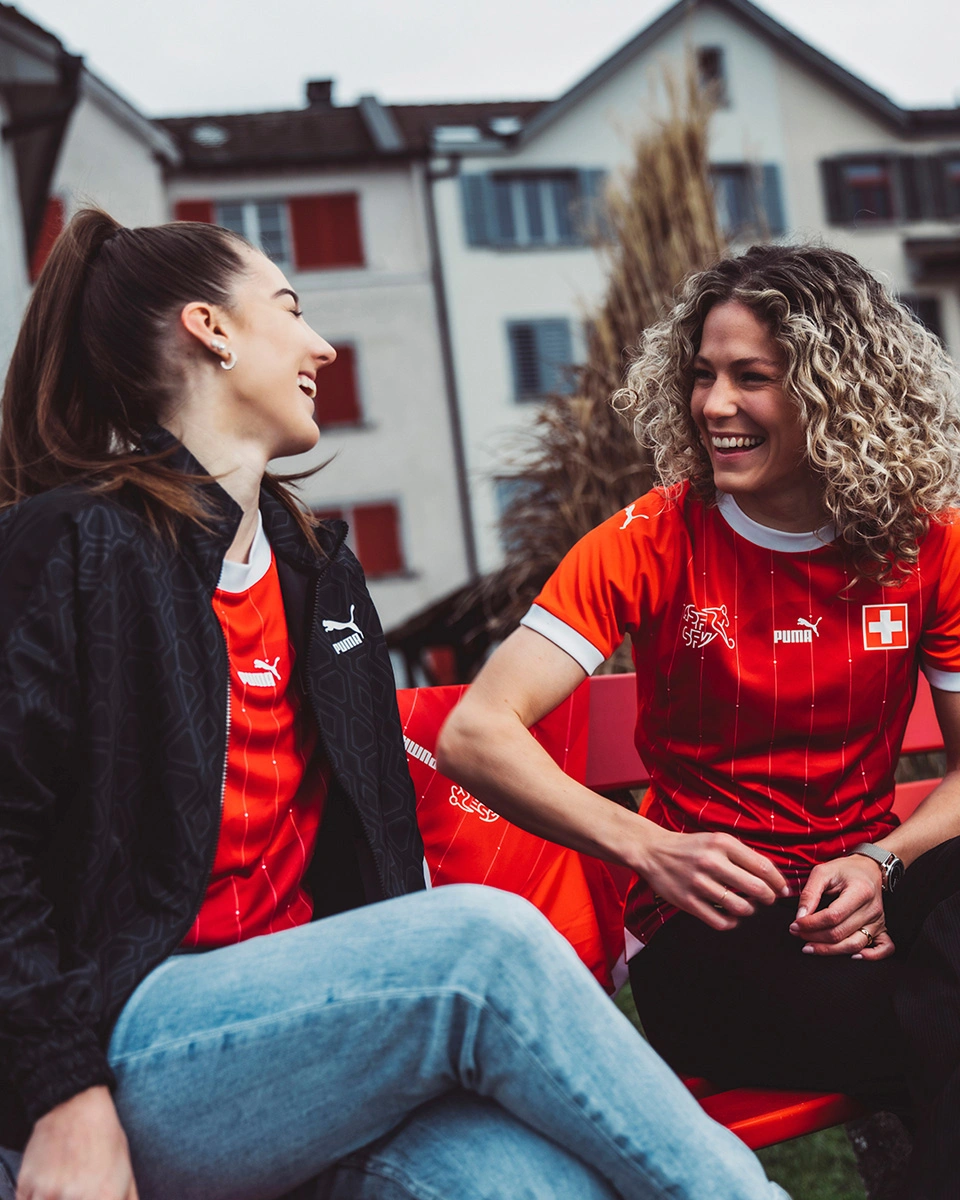 瑞士女足队期盼胜利到来