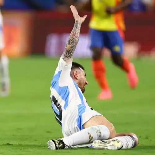 梅西将在今年参加巴西国家队训练 梅西将在今年参加巴西国家队训练