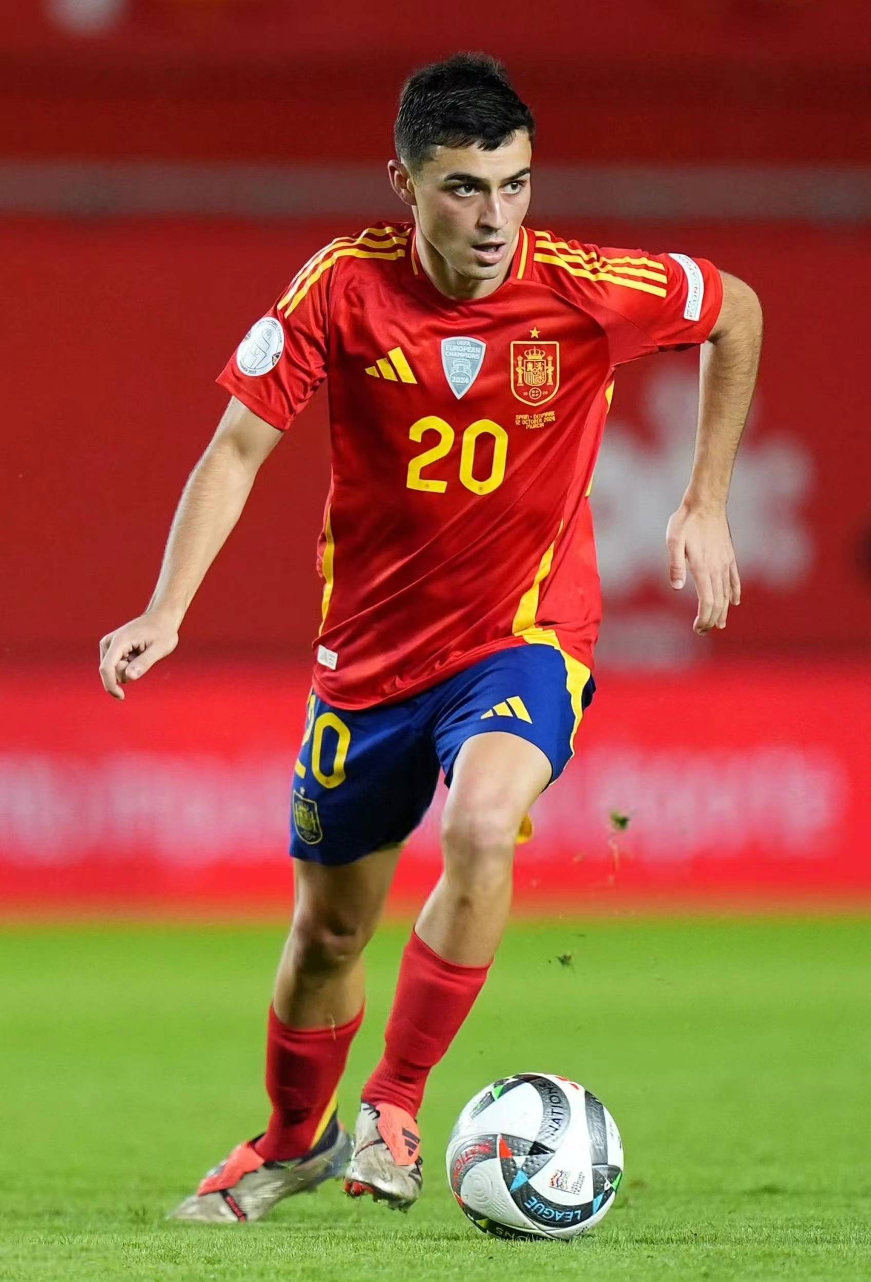 西班牙强队遭遇困境，是否需调整战术？的简单介绍