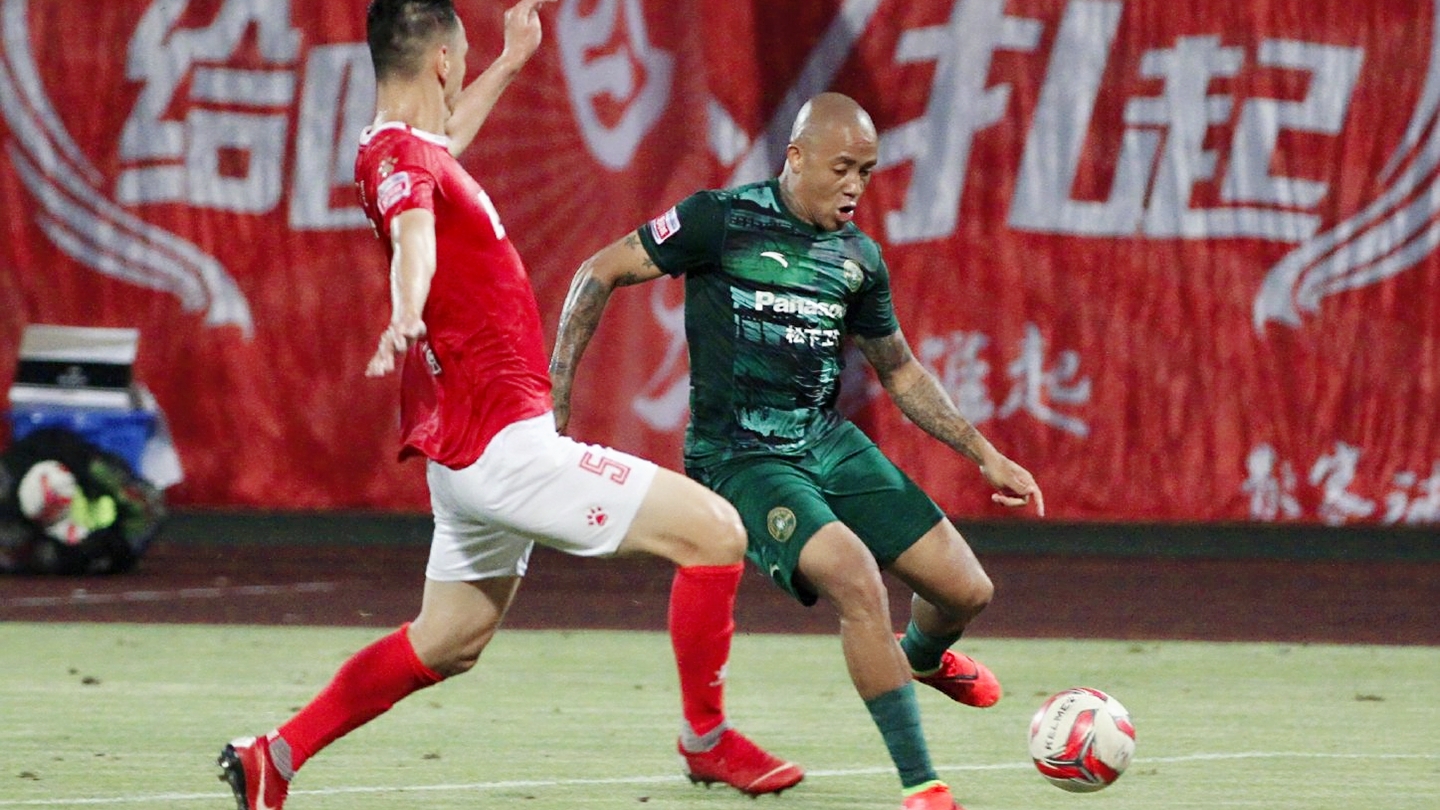 青岛黄海客场大胜浙江绿城，取得开门红的简单介绍