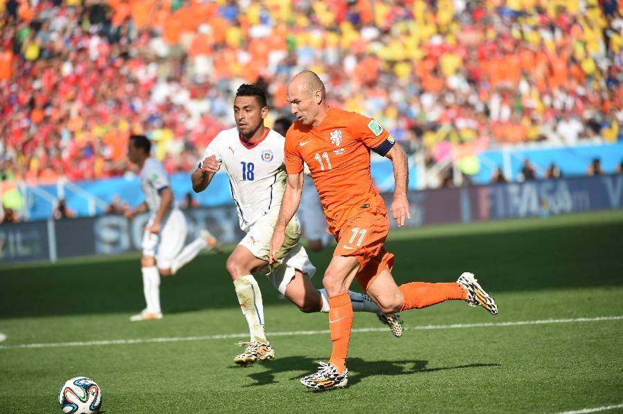 比利时先锋效力,击败格鲁吉亚队 比利时先锋效力,击败格鲁吉亚队