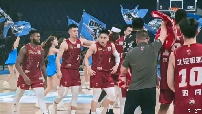 包含北京男篮胜利的背后是不懈努力和团队合作的词条