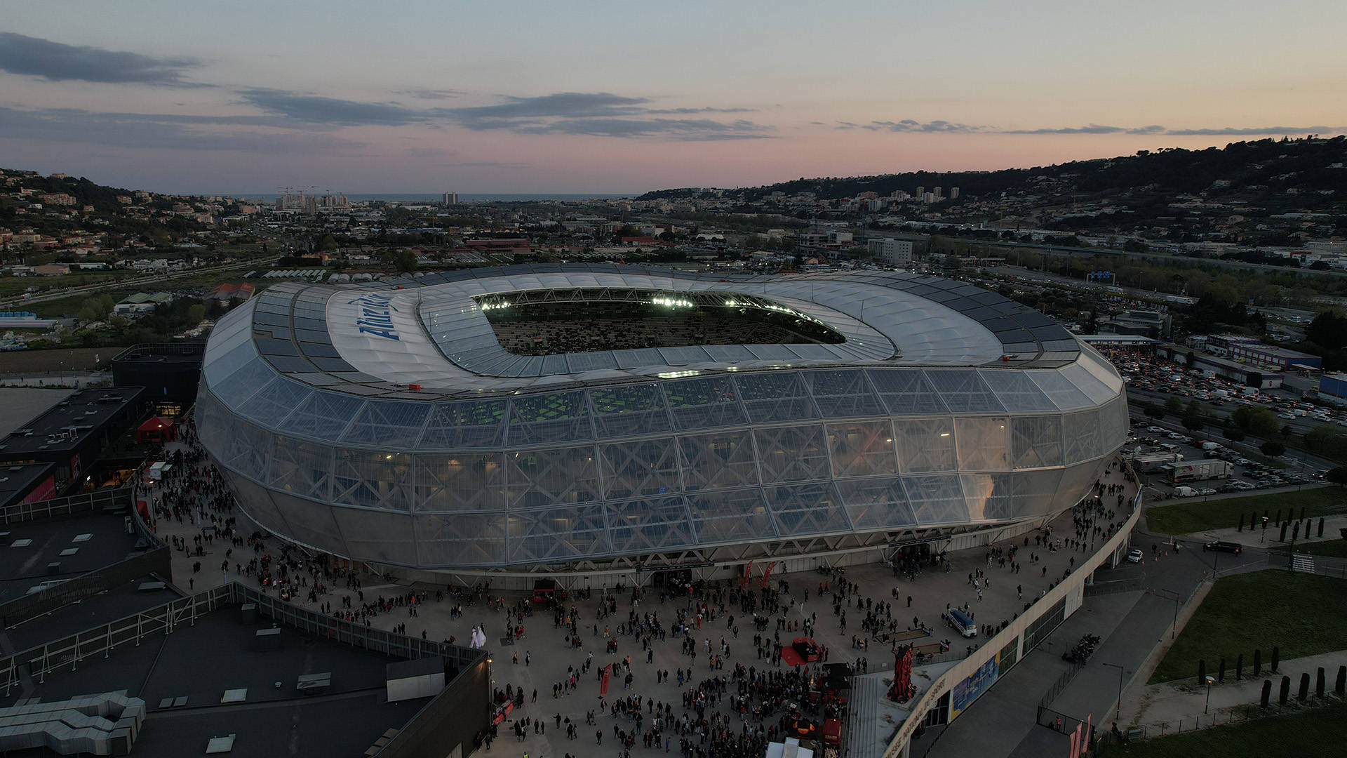 尼斯主场大胜,法甲排名大幅提升 尼斯主场大胜,法甲排名大幅提升