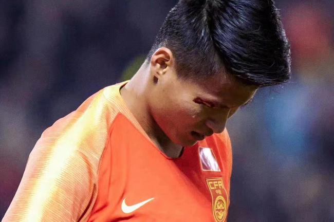 超级巨星的背后故事，让人动容落泪