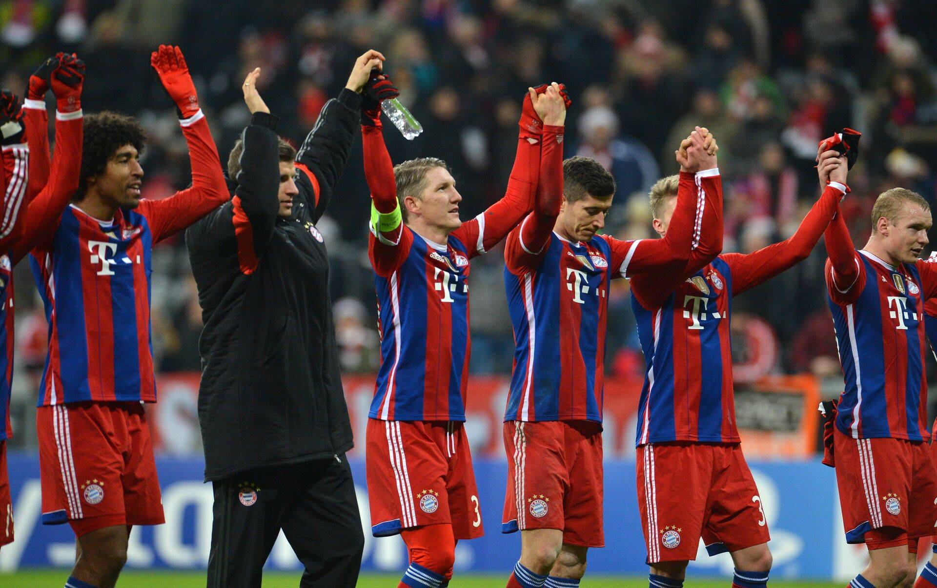 莱比锡红牛在赛场上领先对手取胜的简单介绍