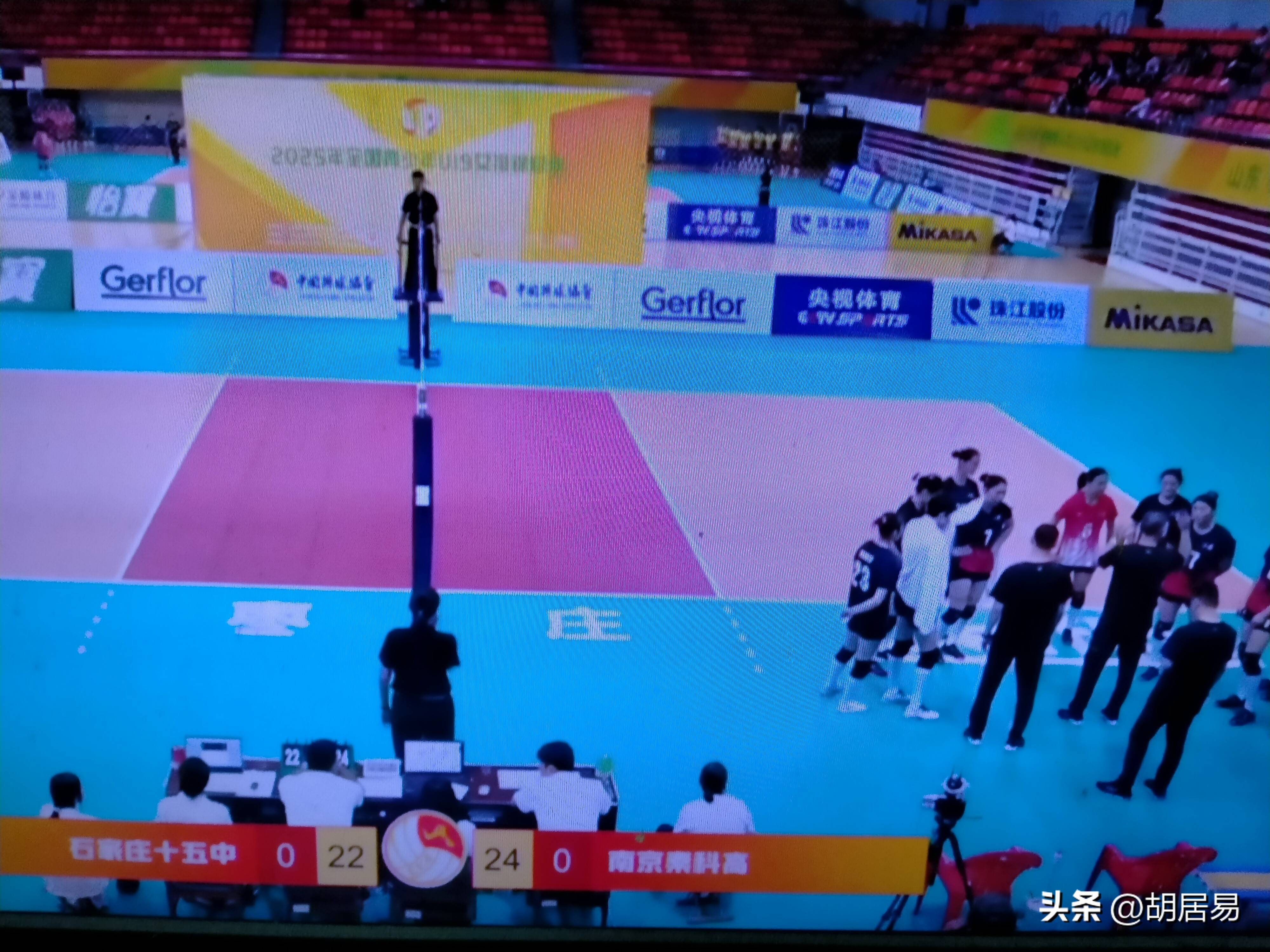 关于球队配合默契,进攻防守全方位发力的信息 关于球队配合默契,进攻防守全方位发力的信息