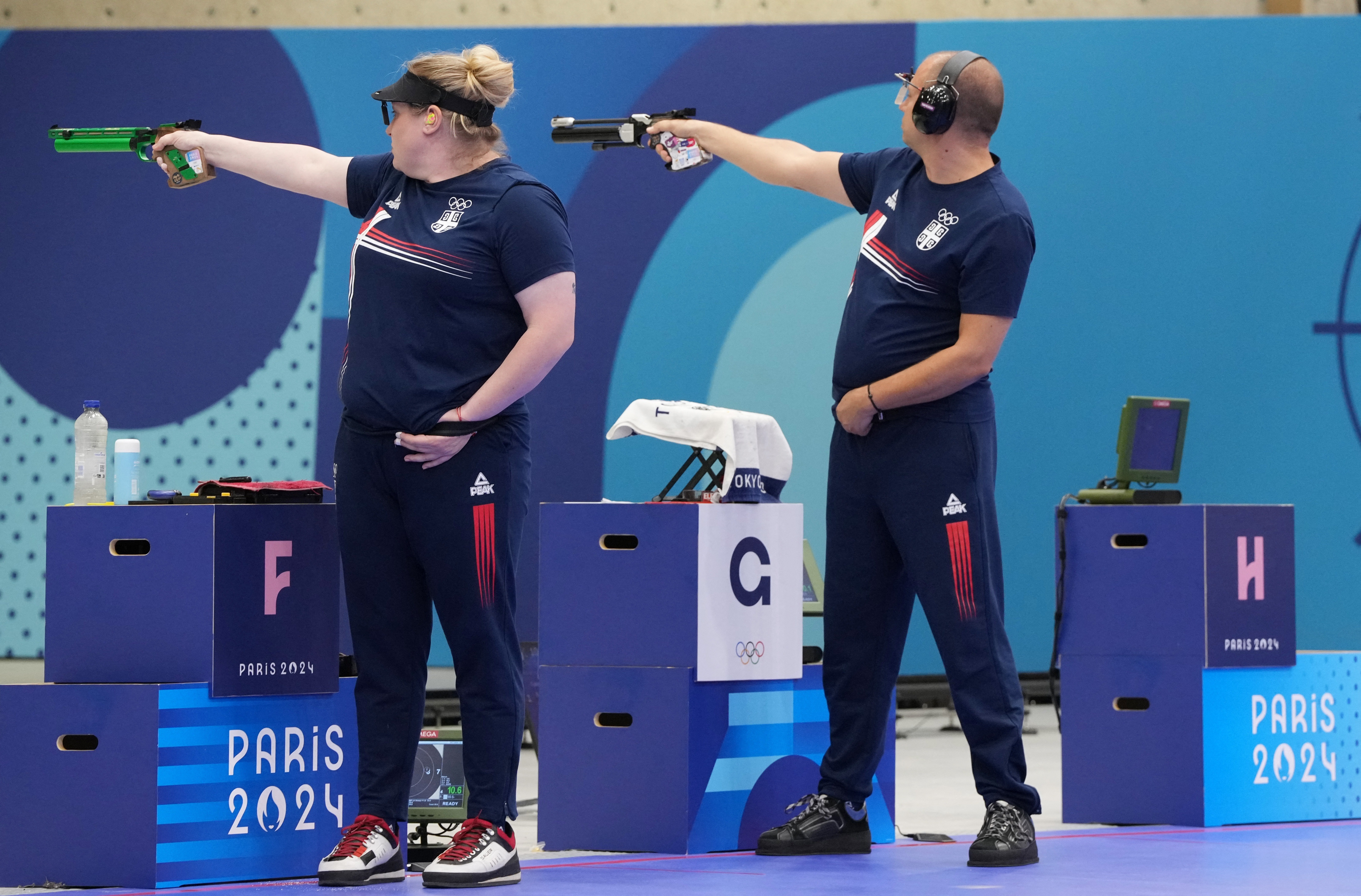 塞尔维亚中锋使出绝技帮助球队逆转比赛